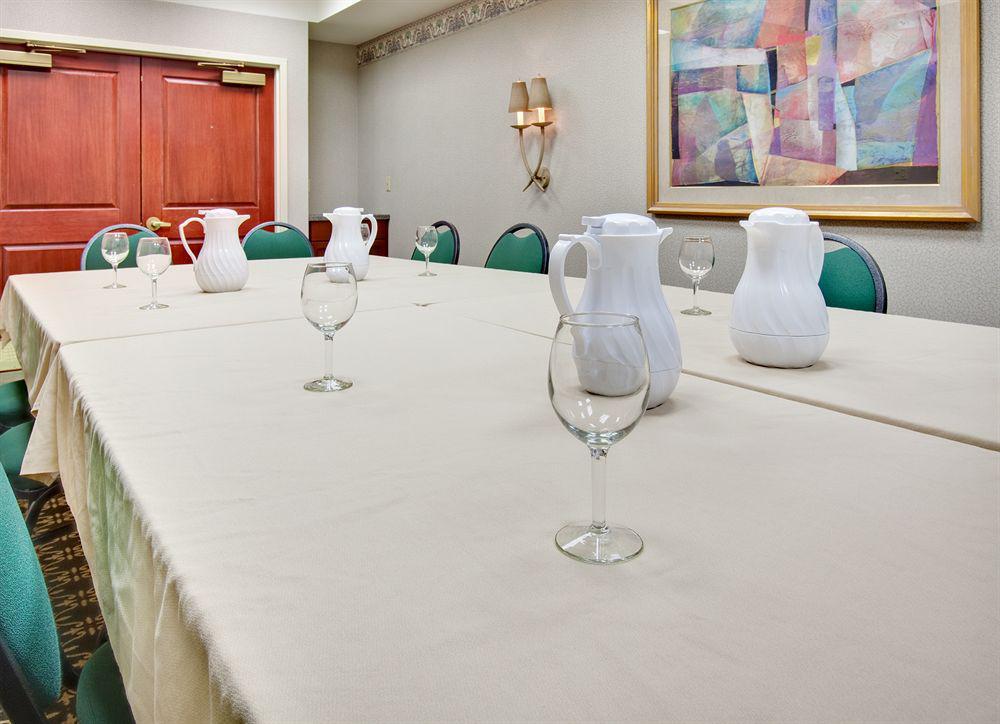 Express - Collins Road By Ihg